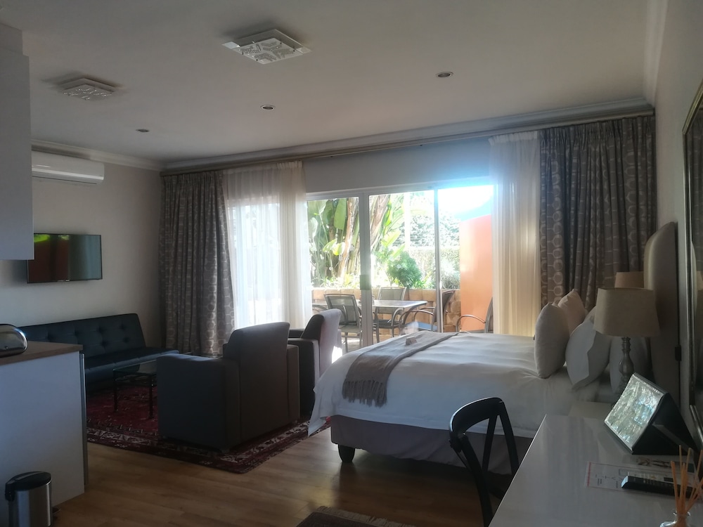 Cinnamon House Bed And Breakfast 9/46