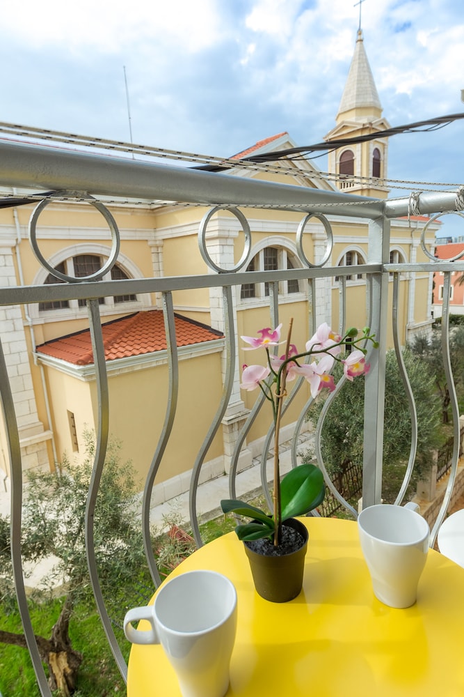 Apartments In City Center Ventus 39/49
