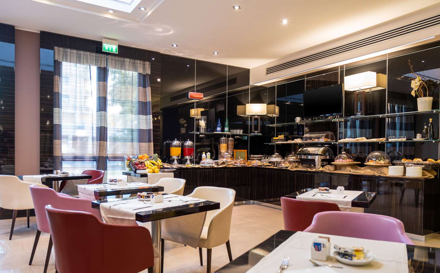 Quality Hotel Green Palace Monterotondo It 20/28