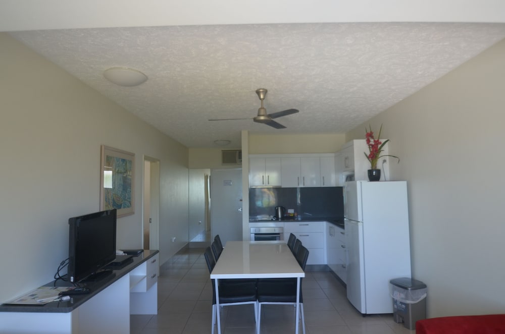 Rosslyn Bay Resort 66/77