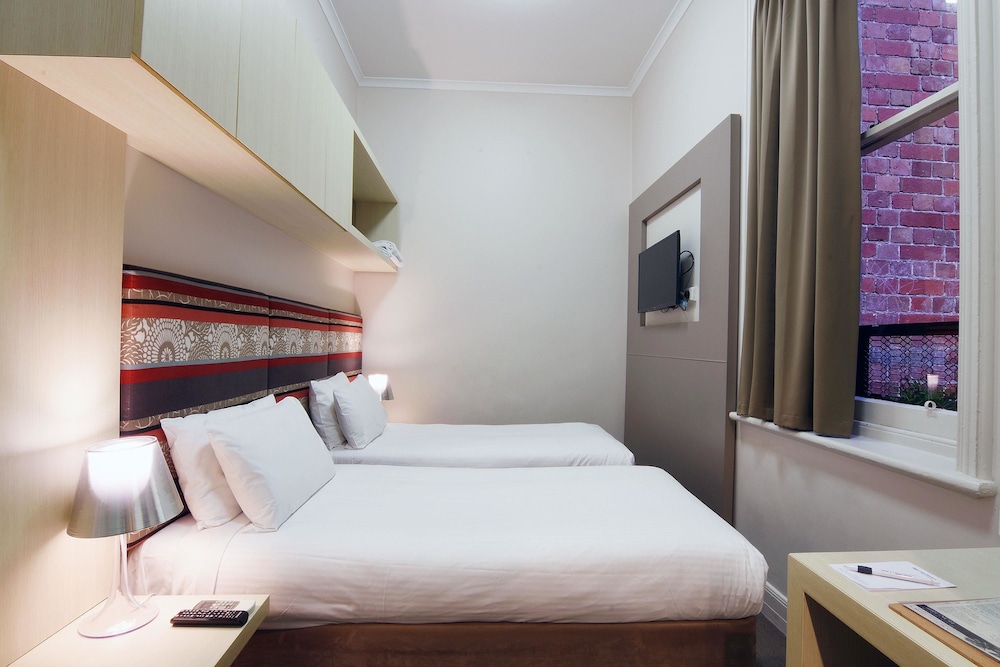 Best Western Melbourne City 10/42