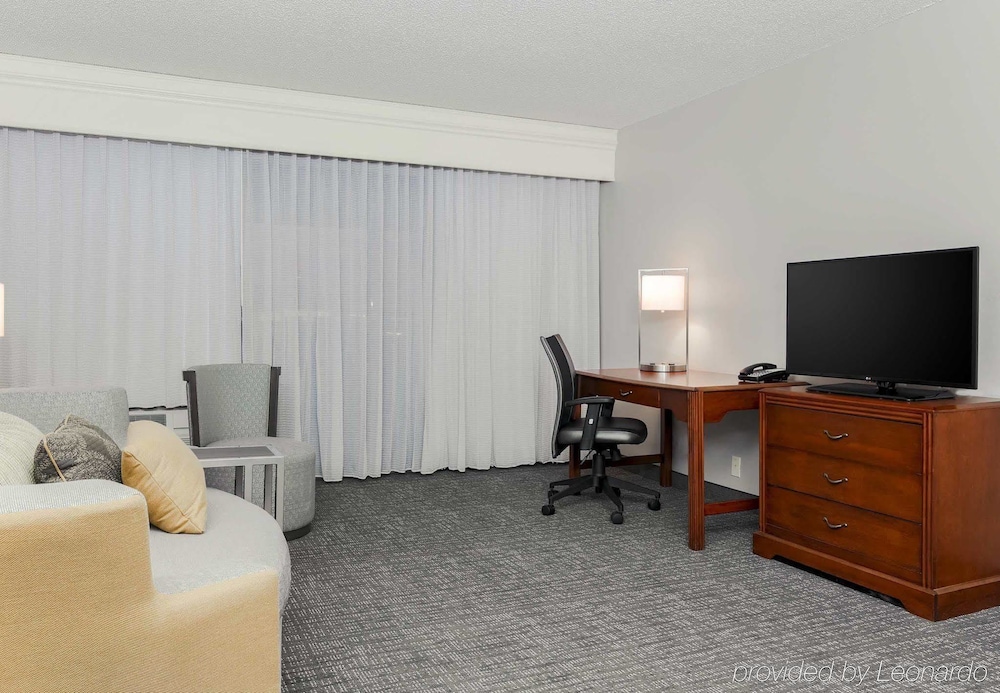 City Express by Marriott Houston Intercontinental Airport 37/44