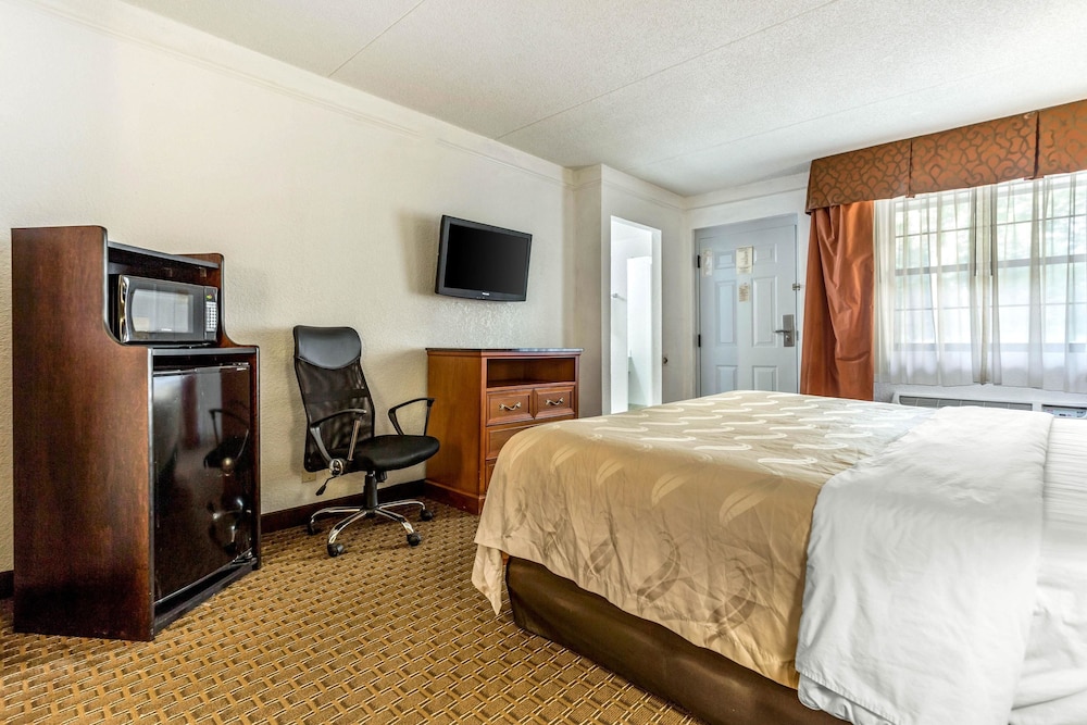 Quality Inn Charlotte Airport 17/39