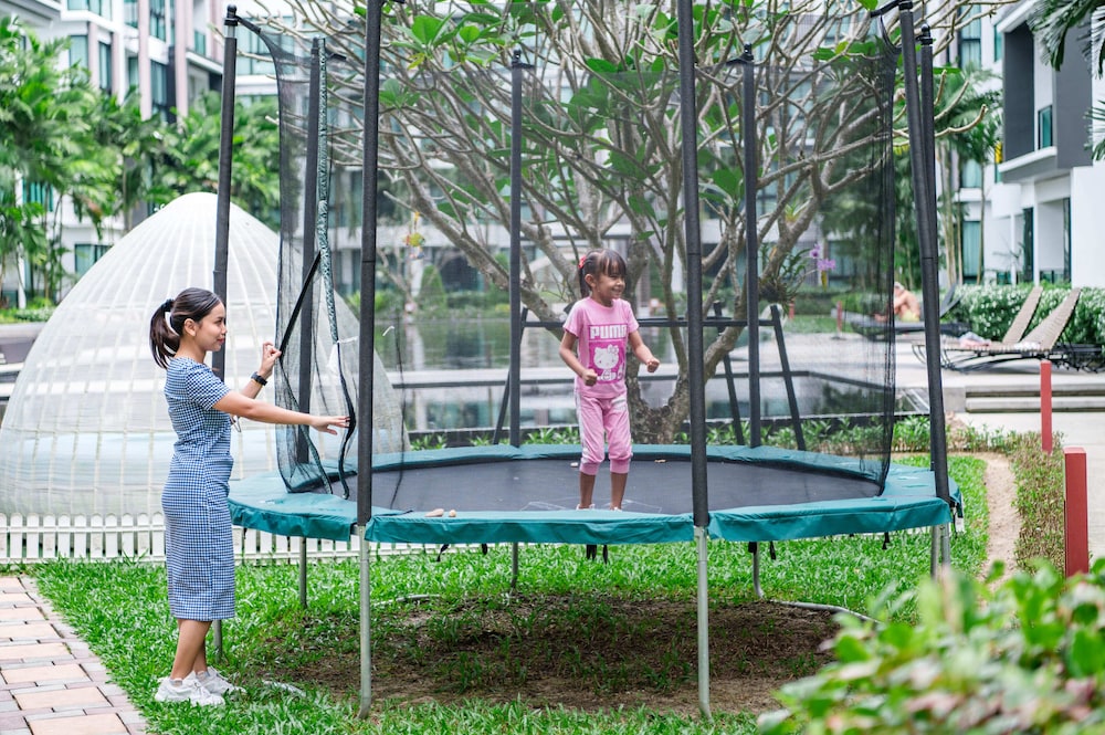 Wyndham Royal Lee Phuket 8/57