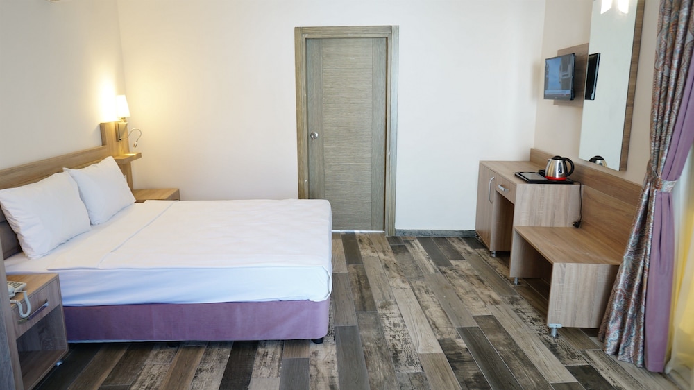 Arsi Enfi City Beach Hotel 21/72