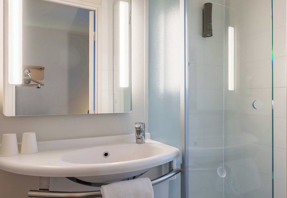 غرفة بسريرين منفصلين، B&B Hotel Troyes Centre 4/5