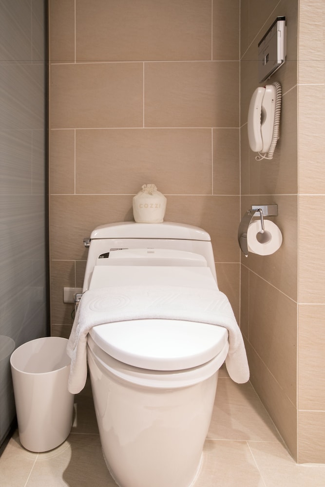 Hotel Cozzi Zhongxiao 24/46