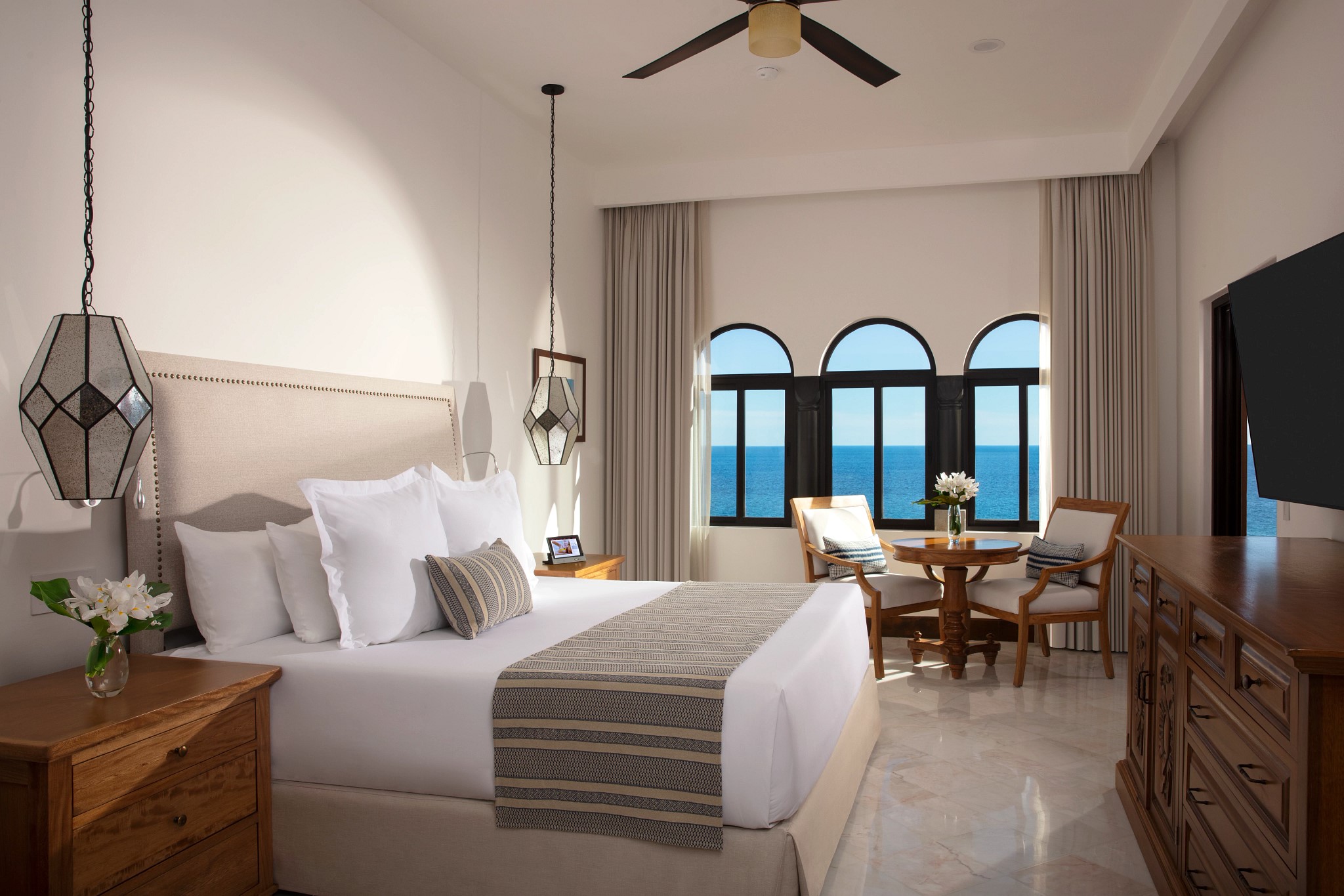 1 Bedroom, Suite, Ocean Front