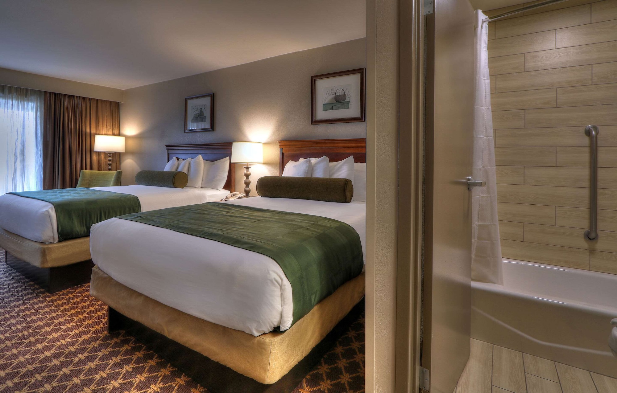 غرفة قياسية بسريرين كوين، Quality Inn Near The Island Pigeon Forge 10/10