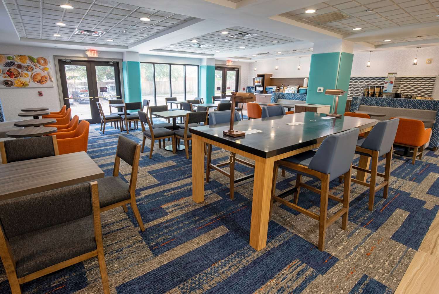 Wingate By Wyndham Lafayette Airport 32/45