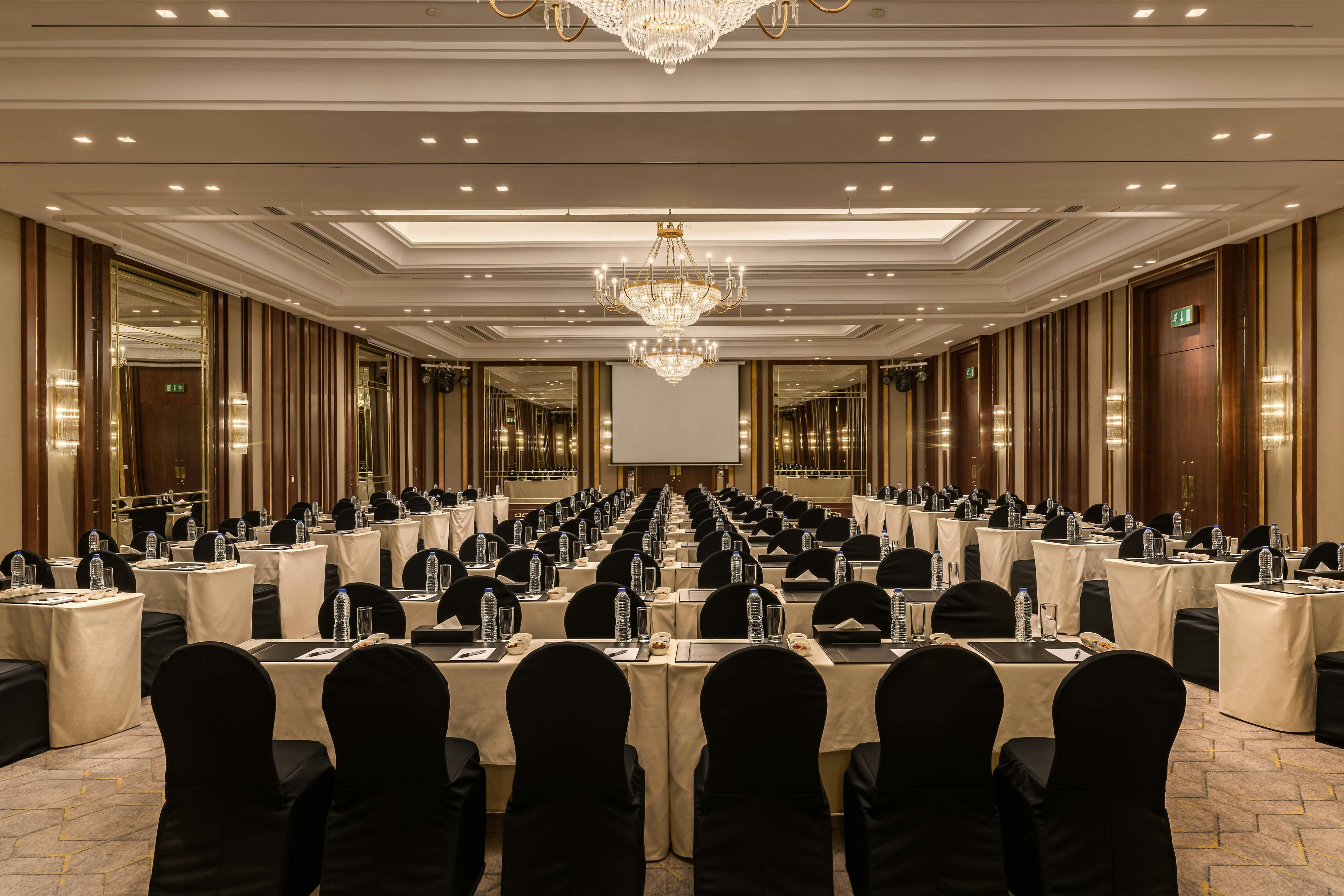 JW MARRIOTT HOTEL CAIRO 41/53