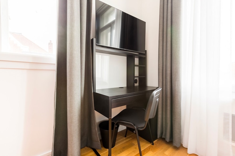 Villa Hotel Gounod 39/51