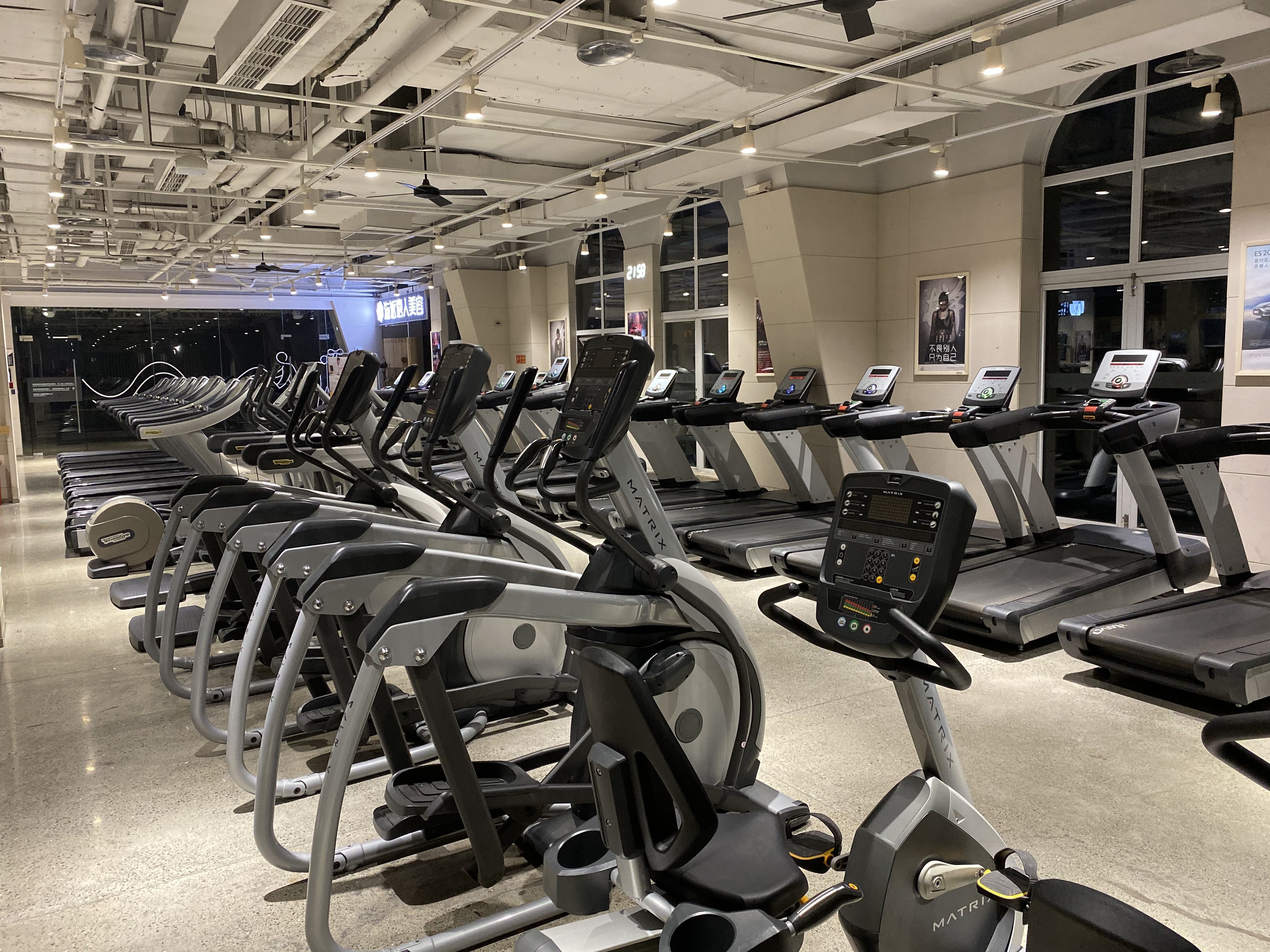 Holiday Inn Express Chongqing Guanyinqiao 19/32