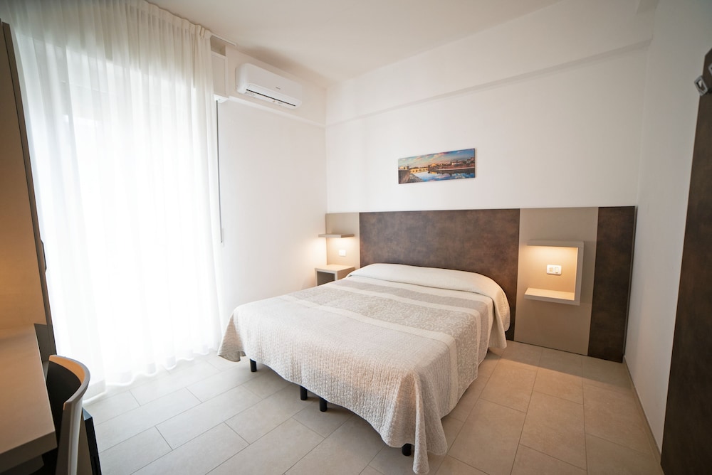 Hotel Mara 29/75
