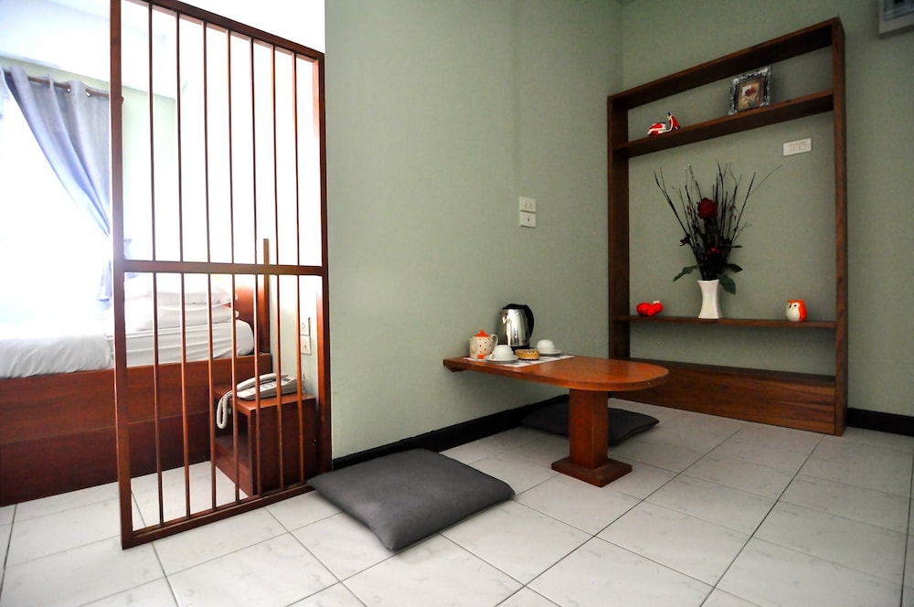The Living Room Serviced Apartment 15/20