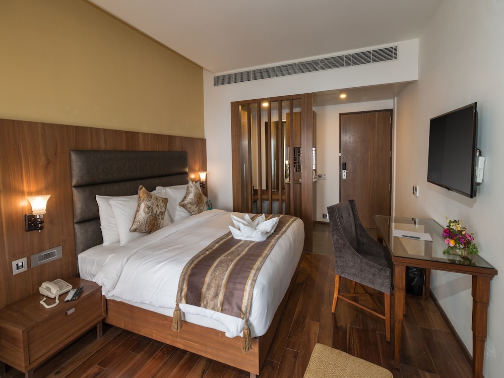 Renest Dunsvirk Court, Mussoorie 12/55