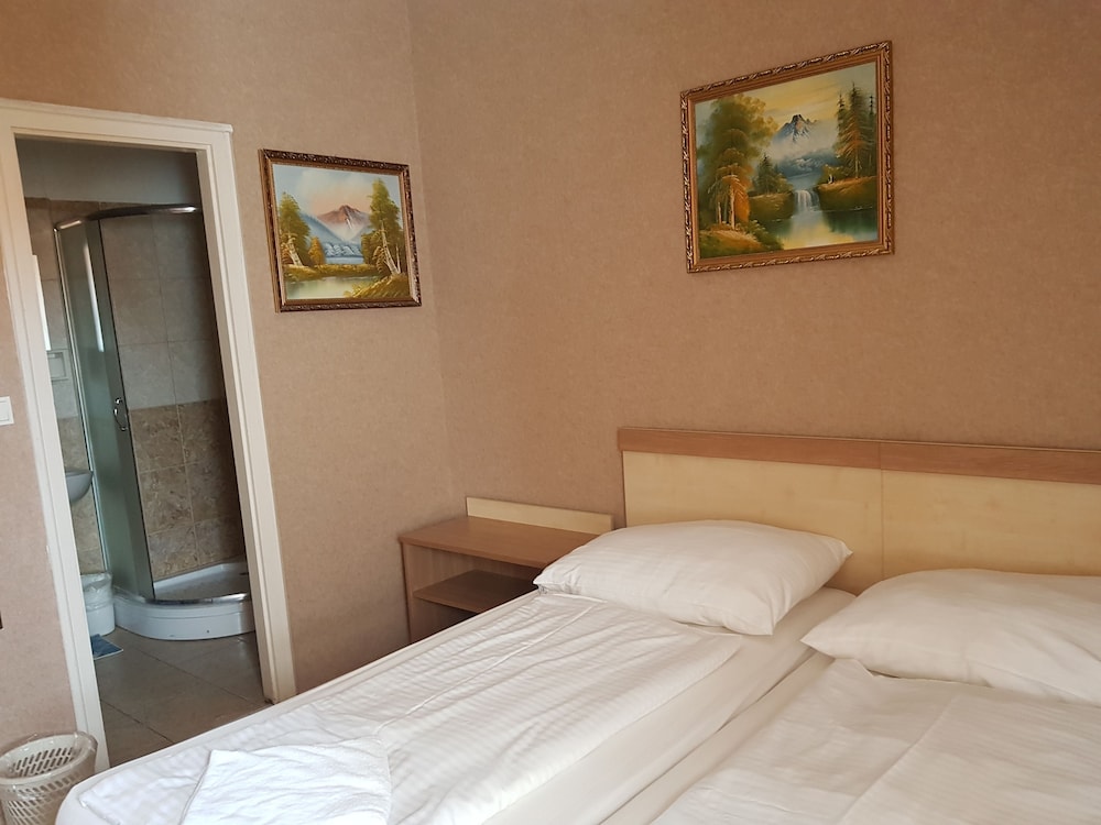 SILVER HOTEL BUDAPEST 13/31