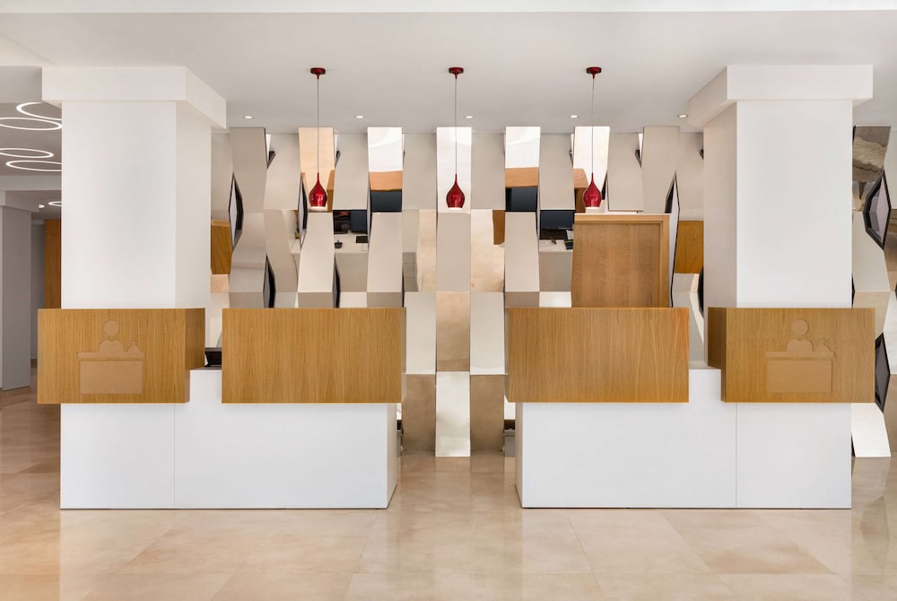 Ramada by Wyndham Slatina Parc 4/49