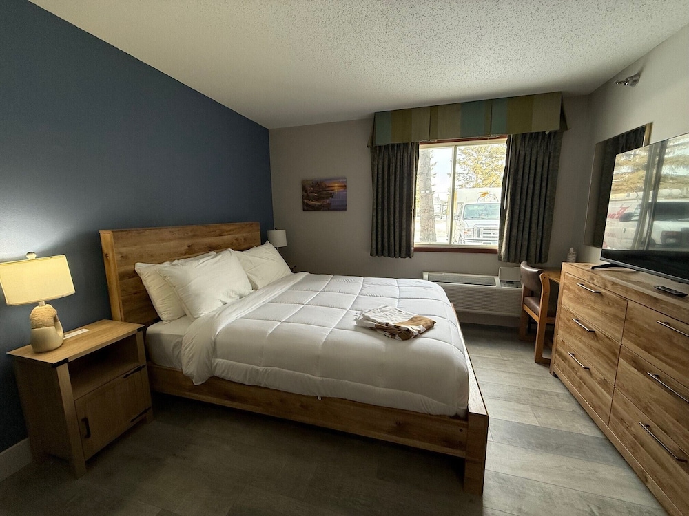 Nisswa, Lake, King Bed
