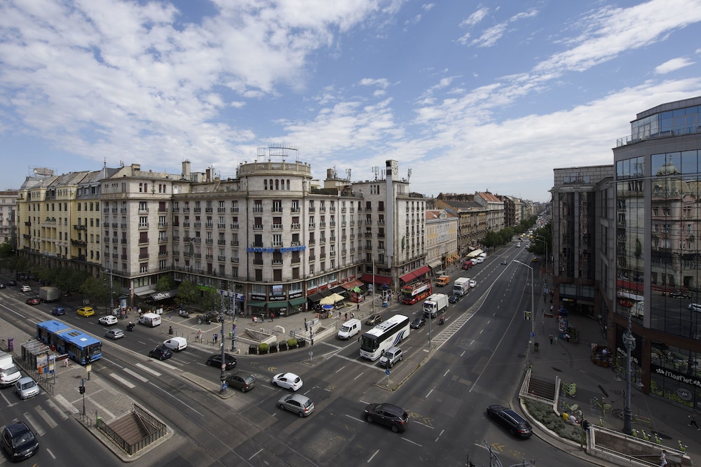 Danubius Hotel Astoria City Center 64/73