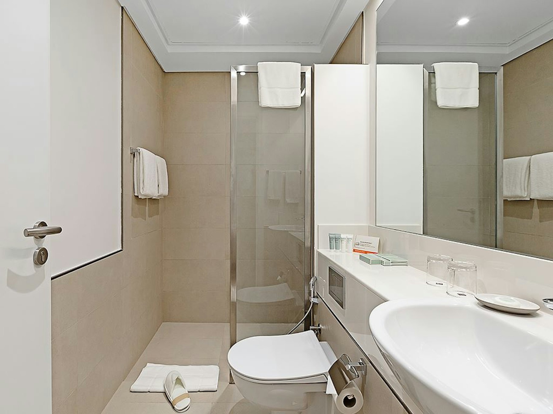 Expo Village Serviced Apartments 51/52