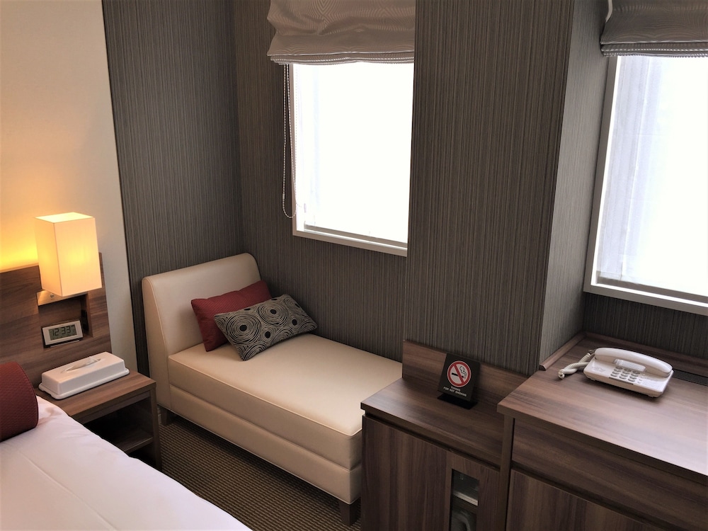 West Inn Fuji-Yoshida 16/50