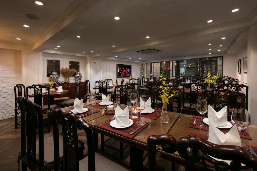 Hong Ngoc Dynastie Hotel 59/74