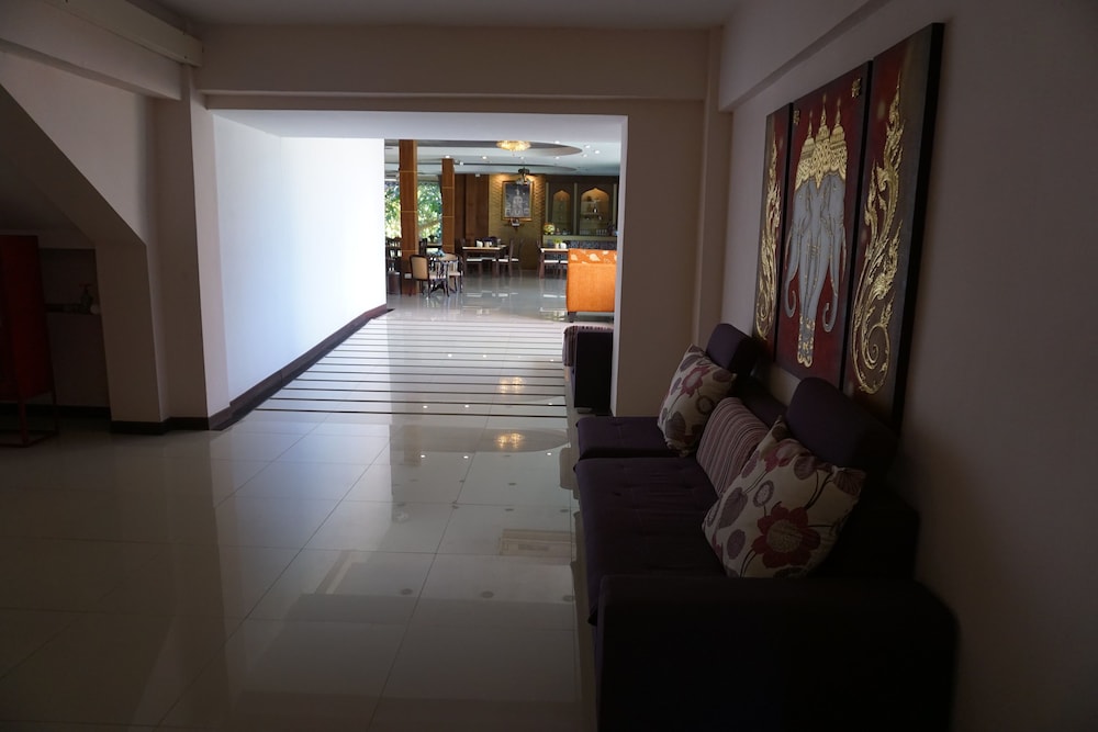 Kirimathani Hotel 22/38