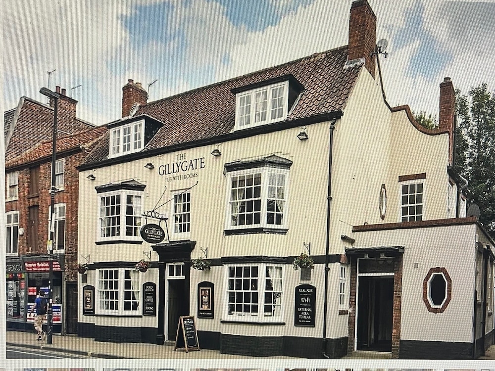 Gillygate Guest House 1/50