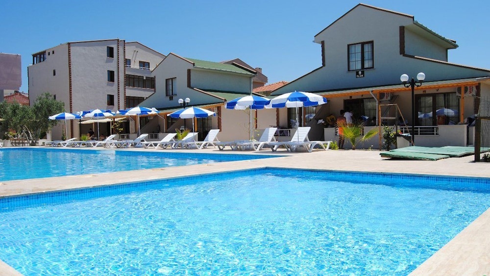 Afissia Garden Hotel 46/49
