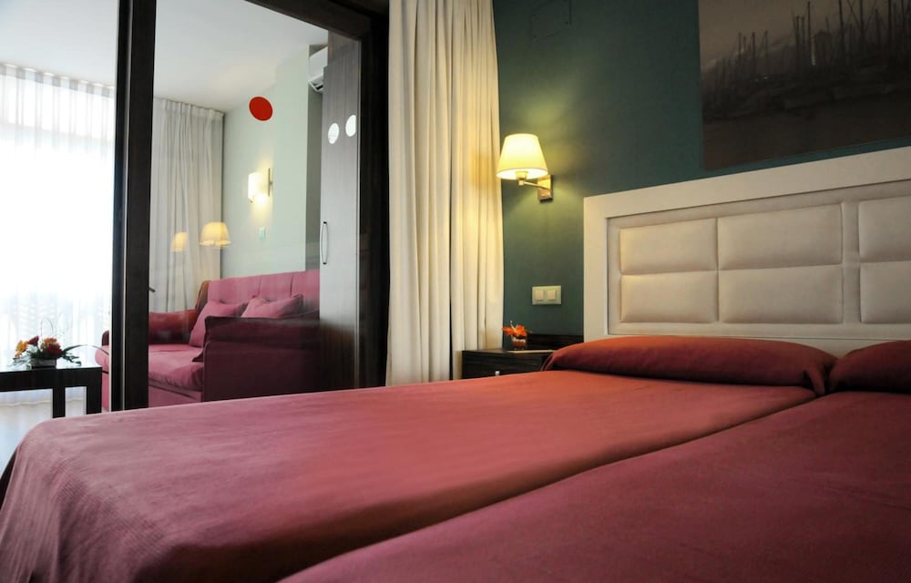 Evenia Olympic Palace 10/47