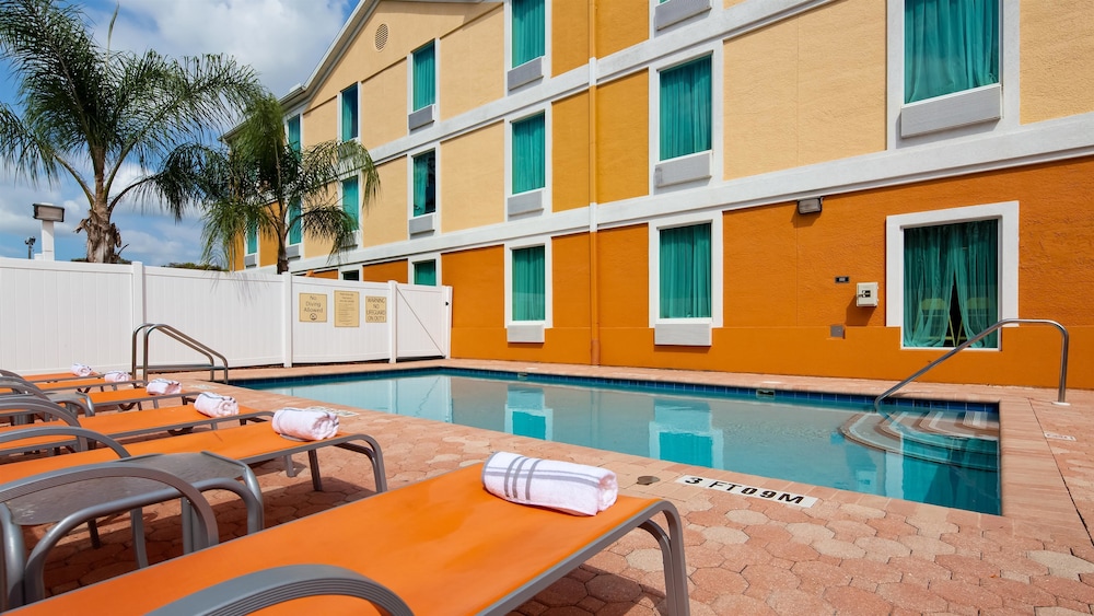 Best Western Wesley Chapel 12/23