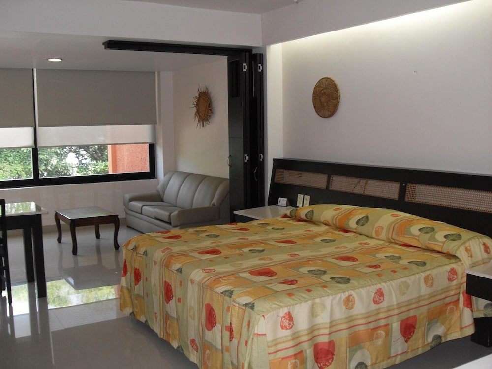 Hotel Playa Cristal 11/47