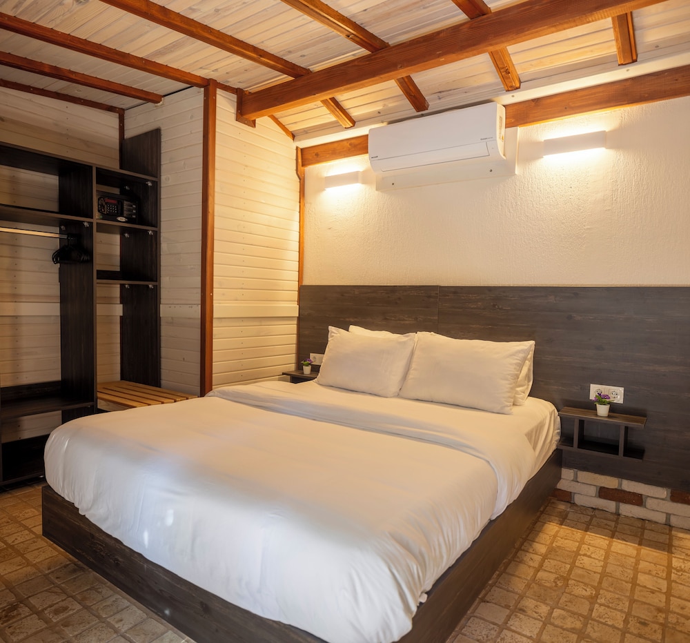 Cesmekes Butik Otel 17/50