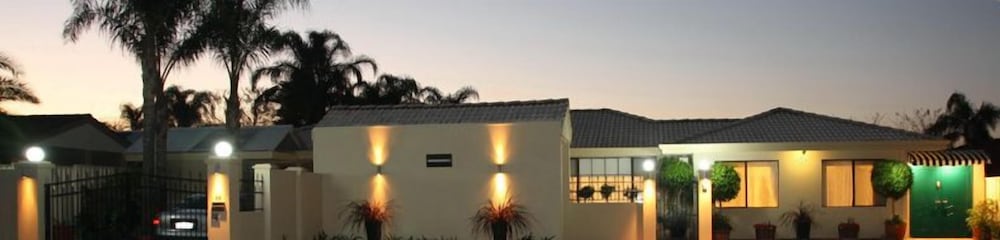 Astoria Retreat Bed And Breakfast 1/25