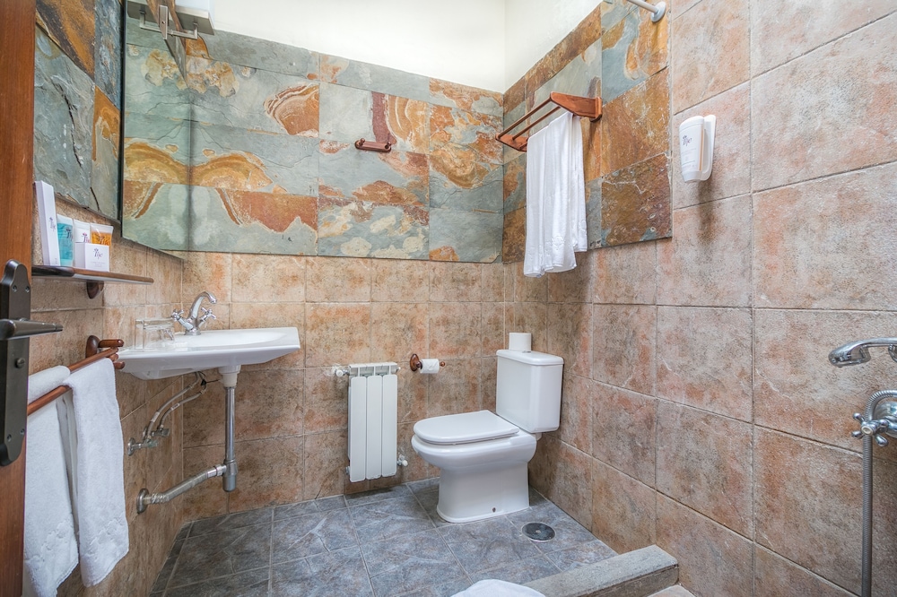 Hotel Rural LIVVO Maipez 44/50