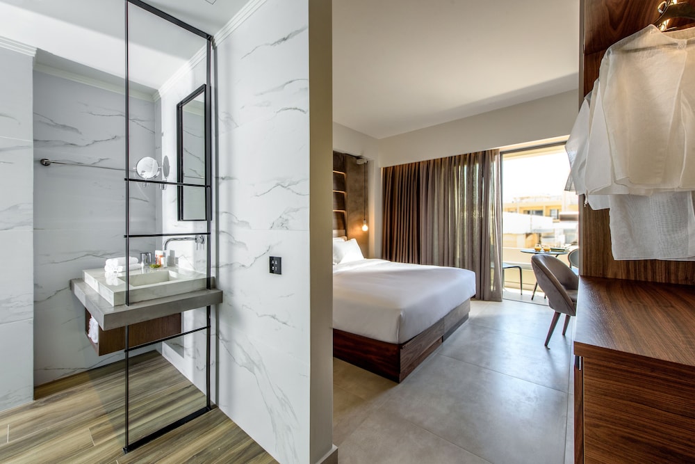 Dom Boutique Hotel 10/64