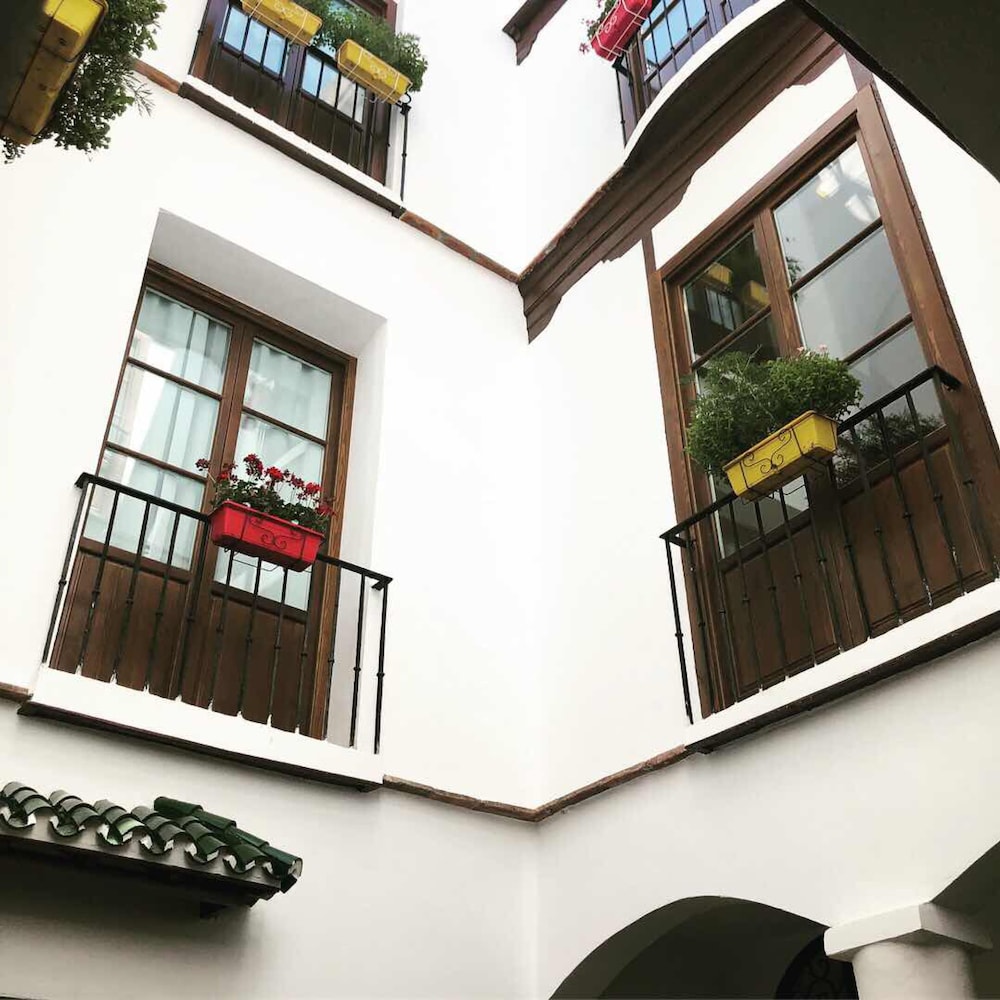 Madeinterranea Suites 35/39