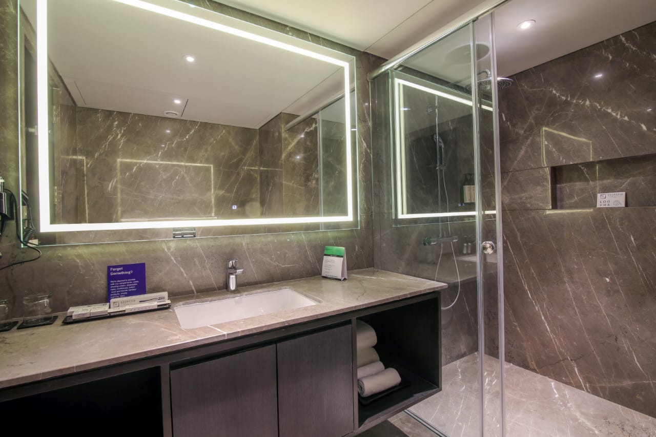 Essentia Premier Hotel Pune 29/29