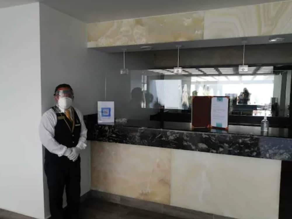 Lobby at Royal Reforma Zona Rosa Hotel Ex Best Western, MEXICO CITY