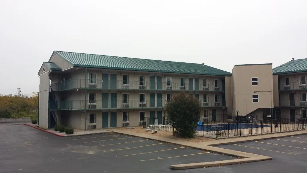 Harrison, AR 36/43