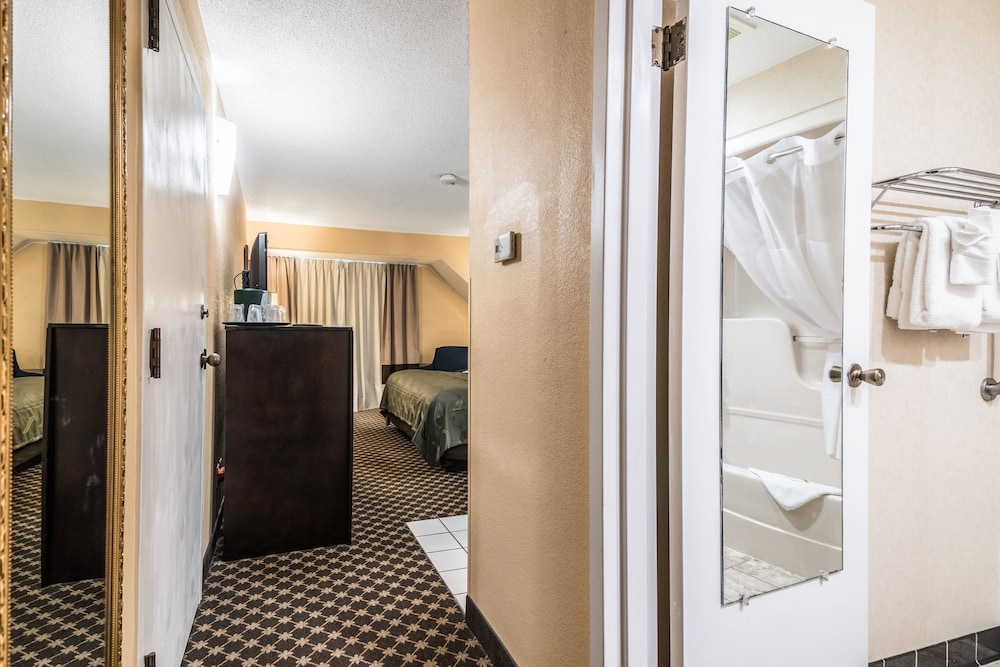 Quality Inn Ithaca - University Area 28/44