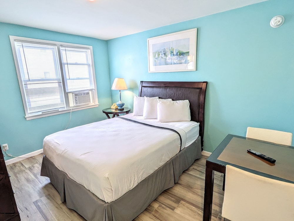 Clarem Happy Days Inn 5/25