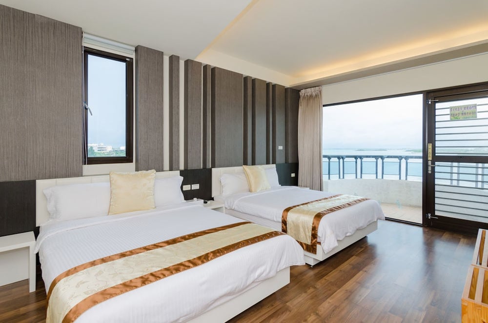 LUXURY, QUADRUPLE, OCEAN VIEW