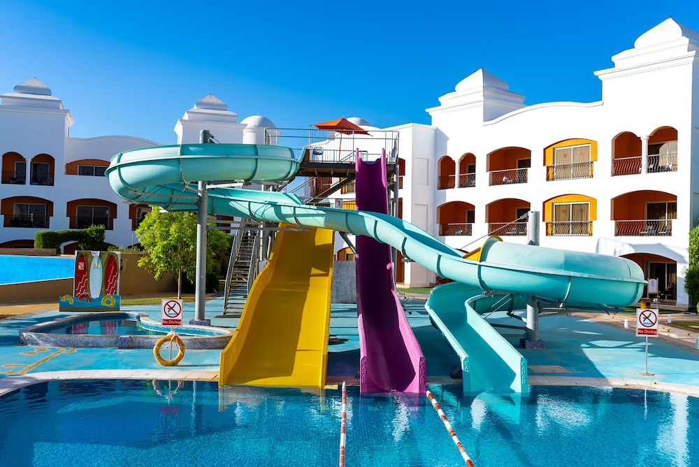 Naama Waves Hotel 39/53