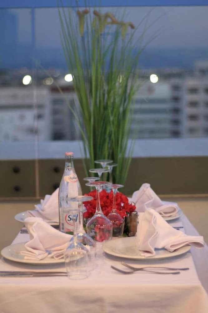 hotel LE PACHA 43/51