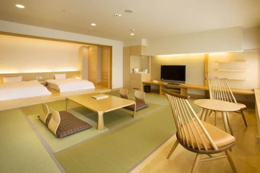 Hotel Mt. Fuji 50/65