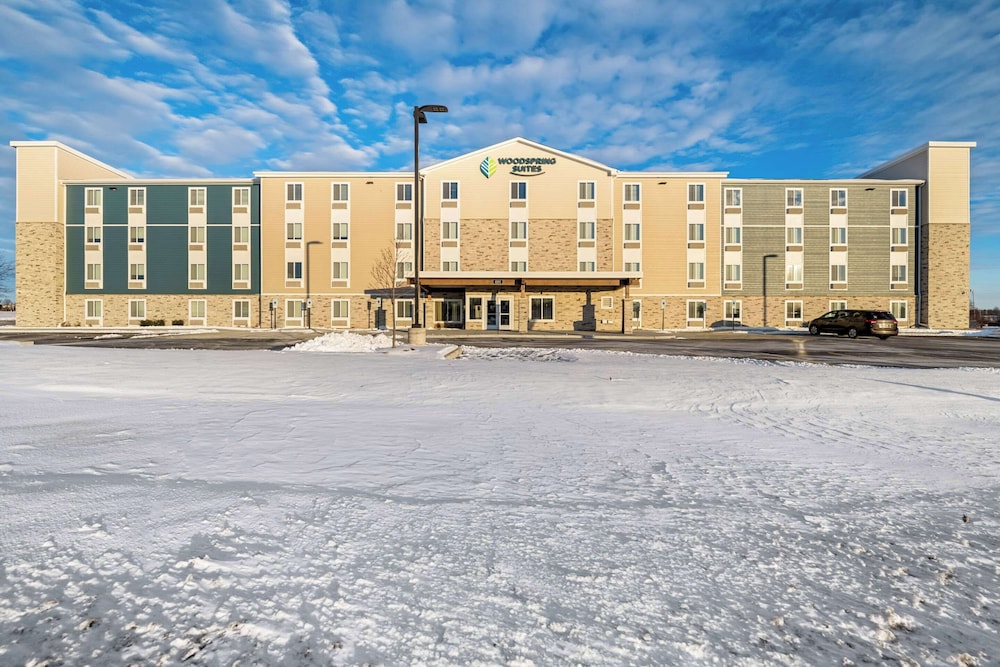 WoodSpring Suites Loves Park - Rockford 3/30