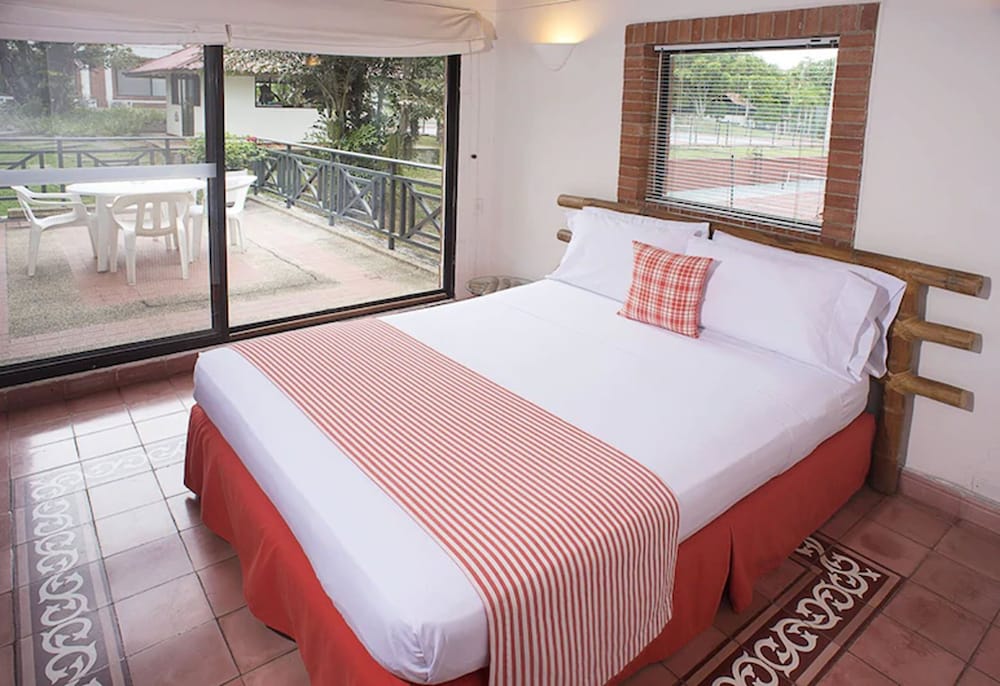 On Vacation Girardot Resort 25/64
