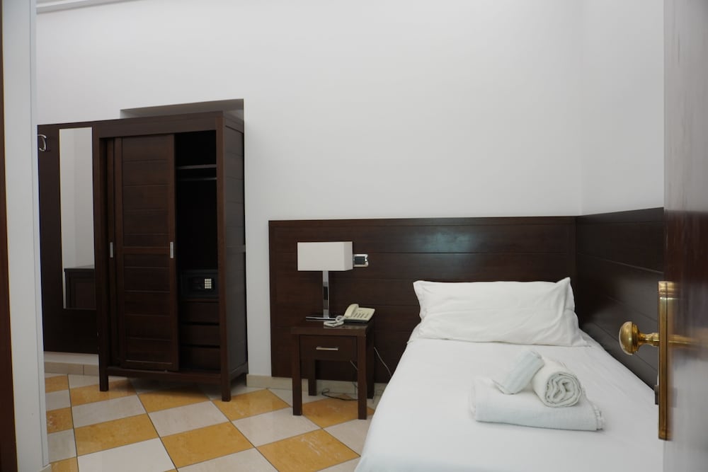 Albergo Del Golfo 17/48